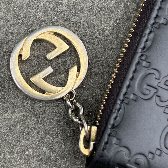 Gucci Black Monogram Leather Zip Wallet Interlocking GG Zipper Pull - Picture 3 of 14